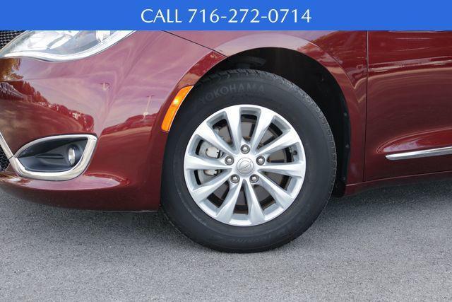 used 2018 Chrysler Pacifica car, priced at $14,417