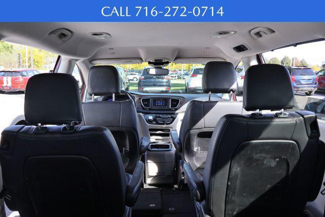 used 2018 Chrysler Pacifica car, priced at $14,417