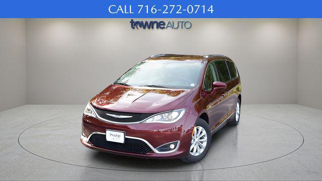 used 2018 Chrysler Pacifica car, priced at $14,417