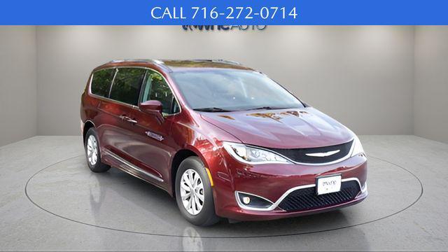 used 2018 Chrysler Pacifica car, priced at $14,417