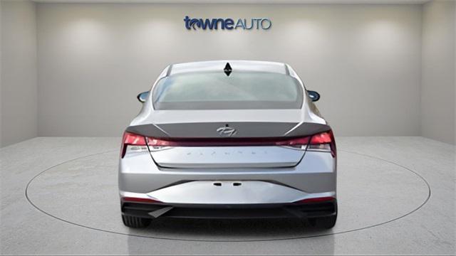 used 2022 Hyundai Elantra car, priced at $18,517