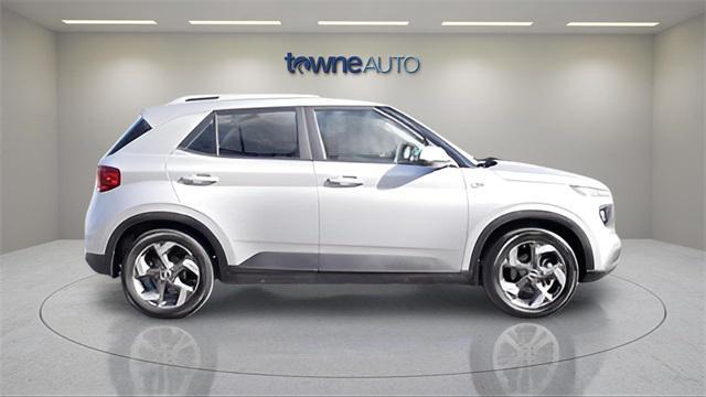 used 2022 Hyundai Venue car, priced at $18,520