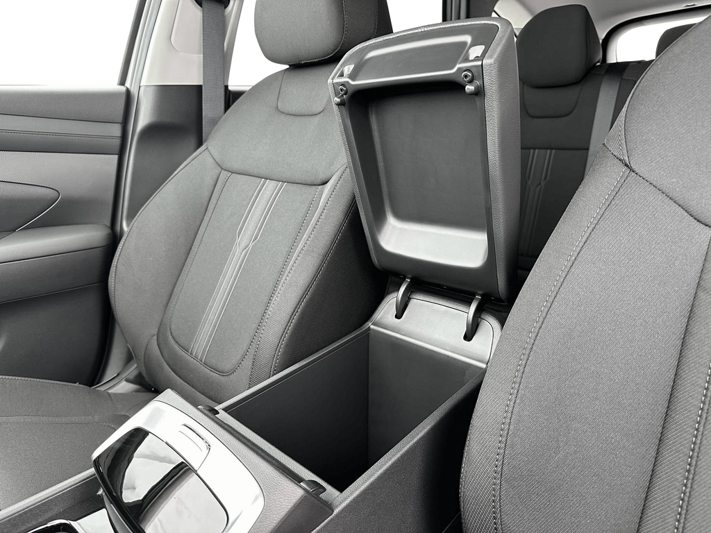 new 2025 Hyundai Tucson car, priced at $32,395
