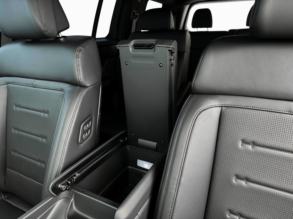 new 2025 Hyundai SANTA FE HEV car, priced at $51,065