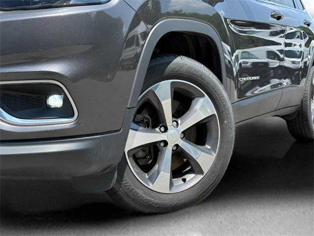 used 2019 Jeep Cherokee car, priced at $19,357