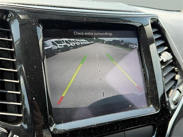 used 2019 Jeep Cherokee car, priced at $19,357