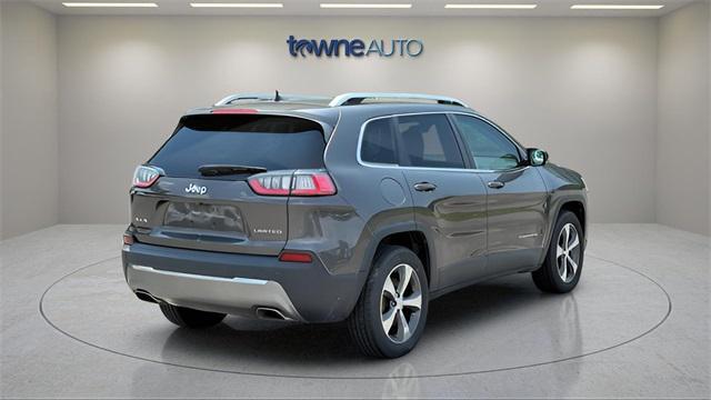 used 2019 Jeep Cherokee car, priced at $19,357
