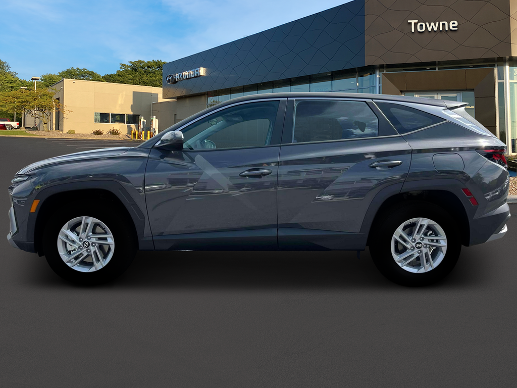 new 2025 Hyundai Tucson car, priced at $30,900