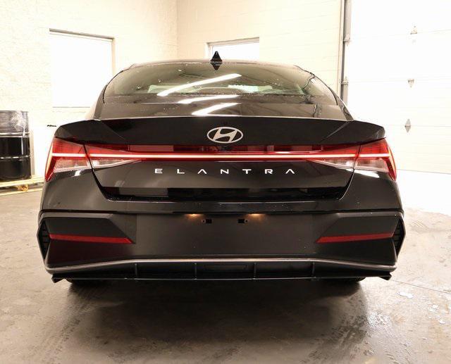 new 2024 Hyundai Elantra car, priced at $26,890