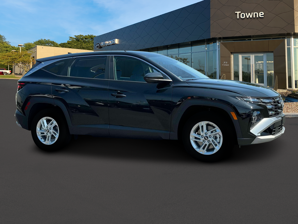 new 2025 Hyundai Tucson car, priced at $29,905