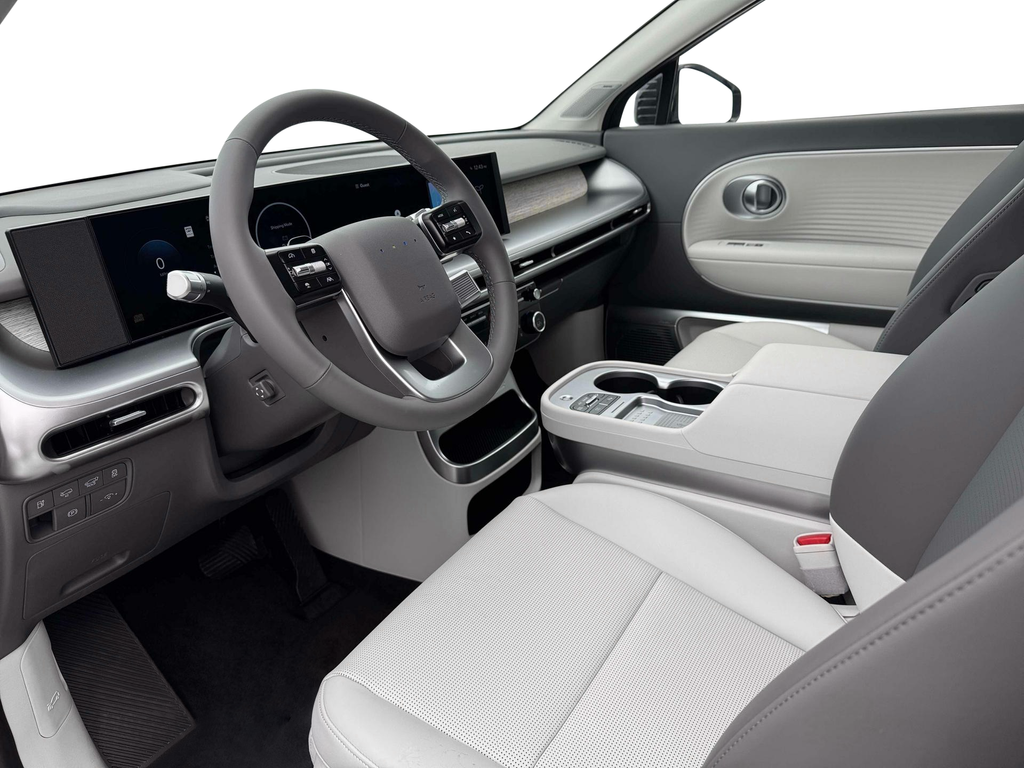 new 2026 Hyundai IONIQ 9 car, priced at $68,270