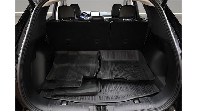 used 2022 Ford Escape car, priced at $22,164