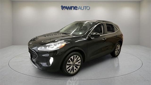 used 2022 Ford Escape car, priced at $22,164