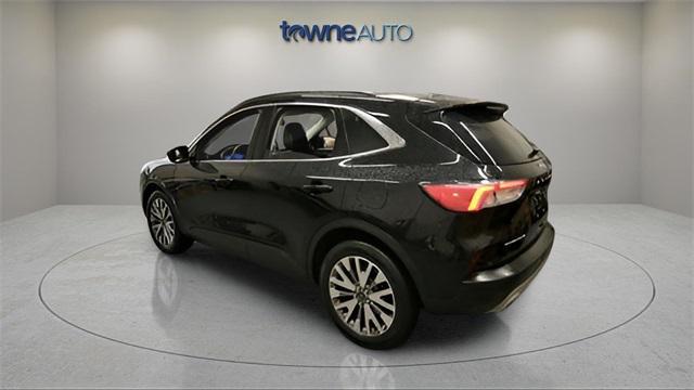 used 2022 Ford Escape car, priced at $22,164