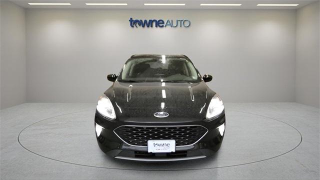 used 2022 Ford Escape car, priced at $22,164