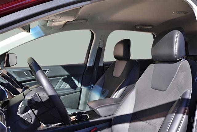 used 2018 Ford Edge car, priced at $21,442