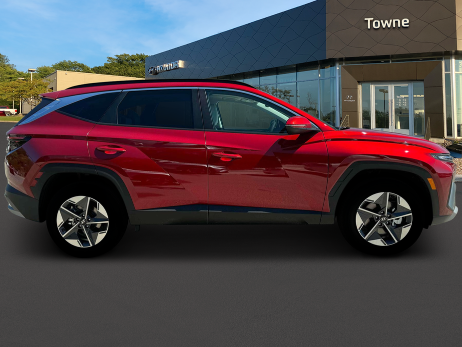 new 2025 Hyundai Tucson Hybrid car, priced at $38,155