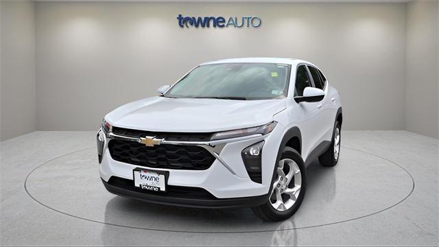 used 2024 Chevrolet Trax car, priced at $20,549