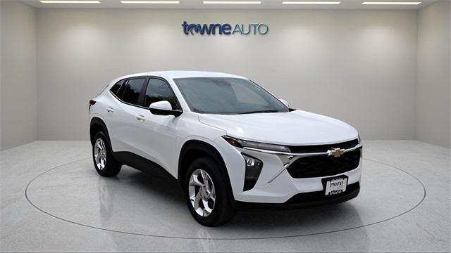 used 2024 Chevrolet Trax car, priced at $20,549
