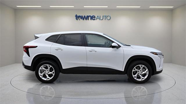 used 2024 Chevrolet Trax car, priced at $20,549