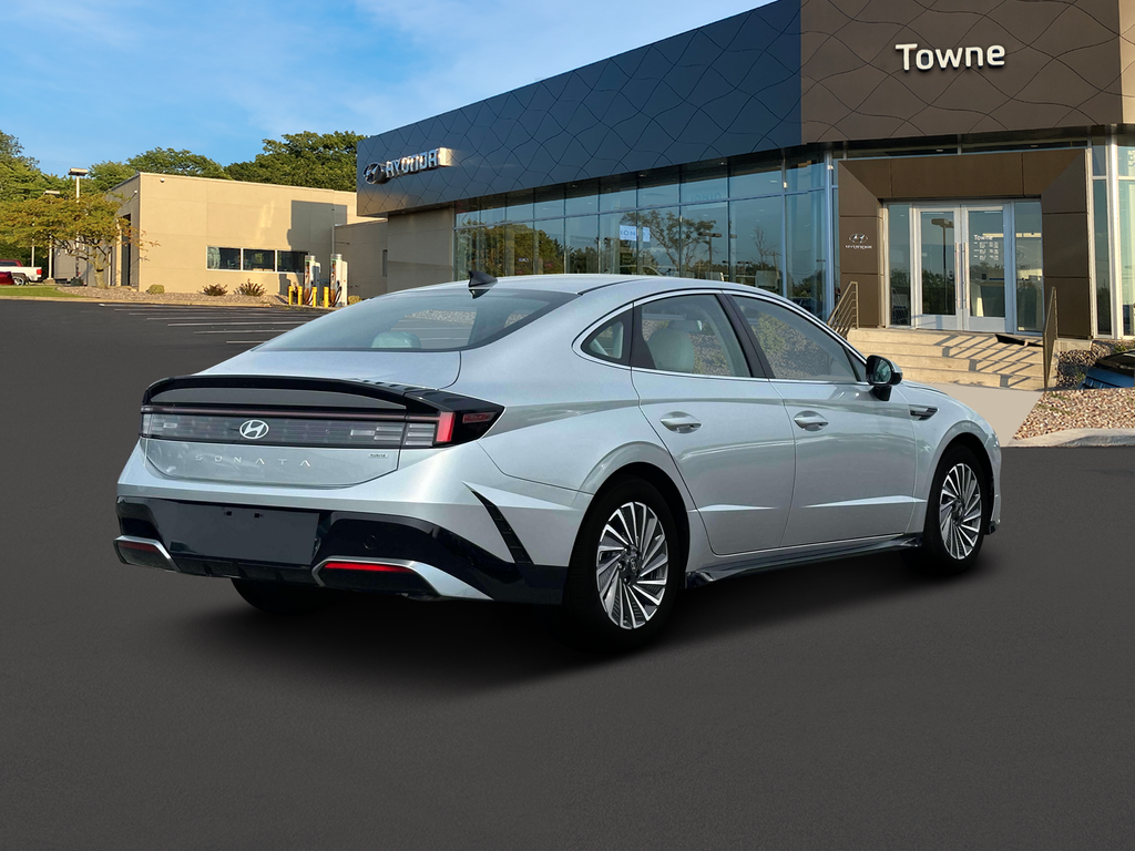 new 2024 Hyundai Sonata Hybrid car, priced at $38,835