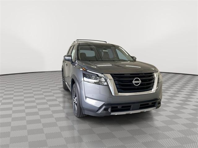 new 2025 Nissan Pathfinder car, priced at $49,454
