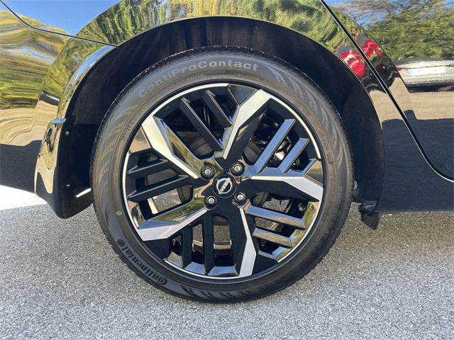 new 2025 Nissan Versa car, priced at $20,931