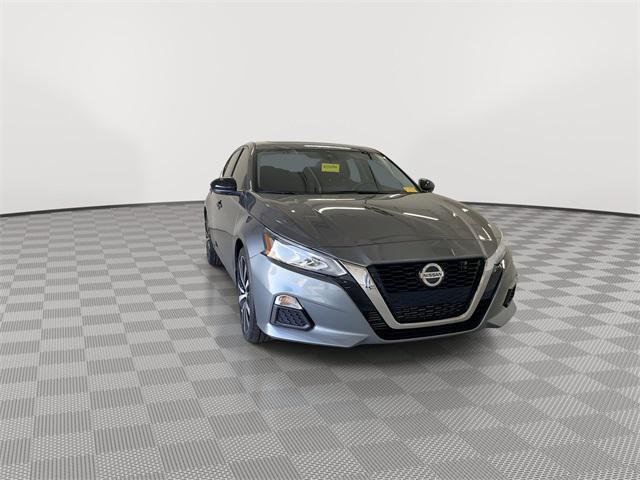 used 2022 Nissan Altima car, priced at $21,987