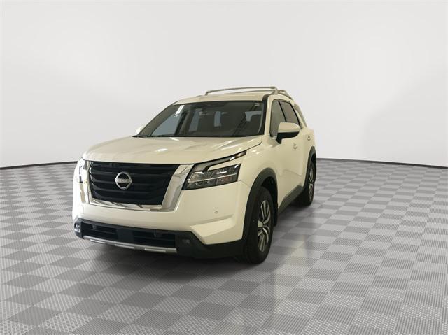 new 2024 Nissan Pathfinder car, priced at $40,664