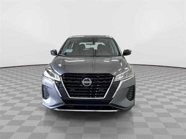 new 2025 Nissan Kicks car, priced at $21,949