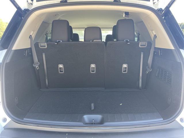 new 2025 Nissan Pathfinder car, priced at $34,857