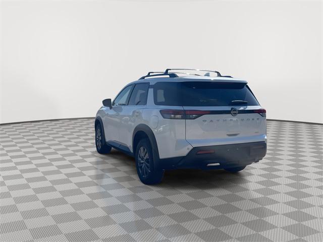 new 2025 Nissan Pathfinder car, priced at $34,857