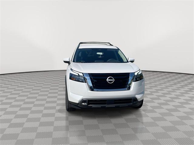 new 2025 Nissan Pathfinder car, priced at $34,857