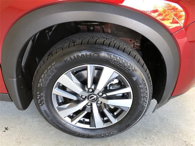 new 2025 Nissan Pathfinder car, priced at $43,313