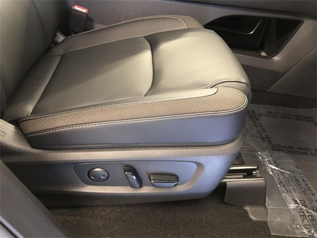 new 2025 Nissan Pathfinder car, priced at $43,313