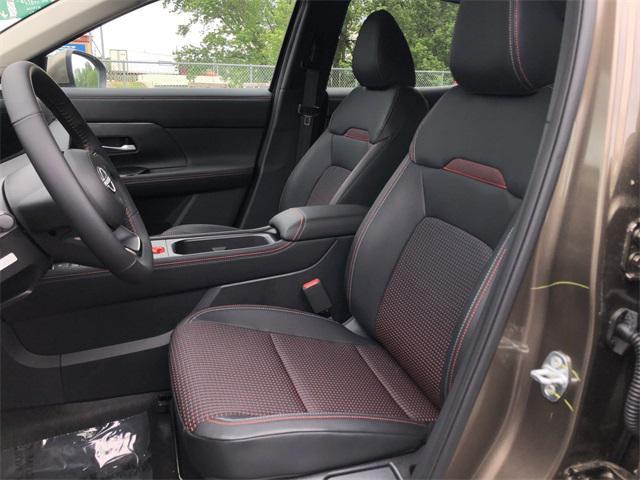 new 2025 Nissan Kicks car, priced at $26,167