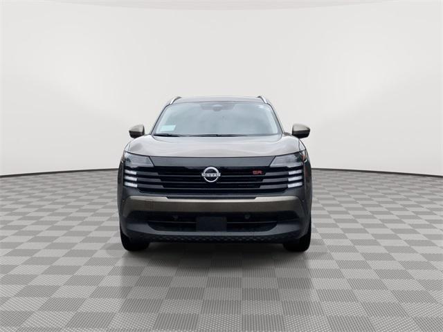 new 2025 Nissan Kicks car, priced at $26,167