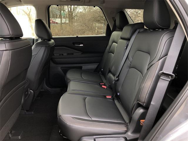 new 2025 Nissan Pathfinder car, priced at $41,799