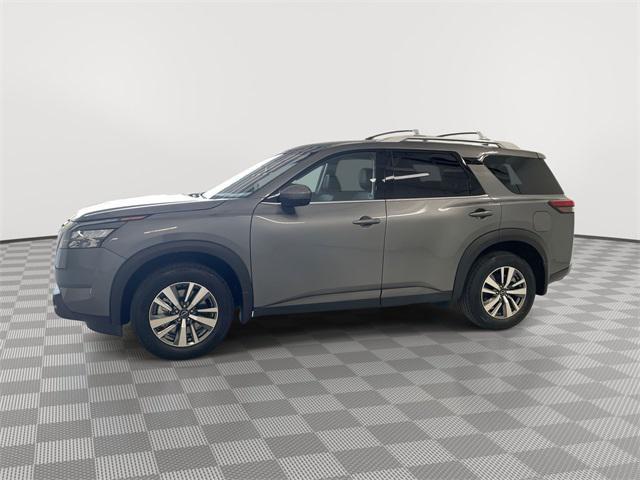 new 2025 Nissan Pathfinder car, priced at $42,824