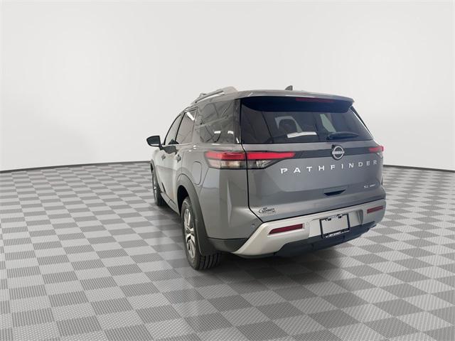 new 2025 Nissan Pathfinder car, priced at $42,824