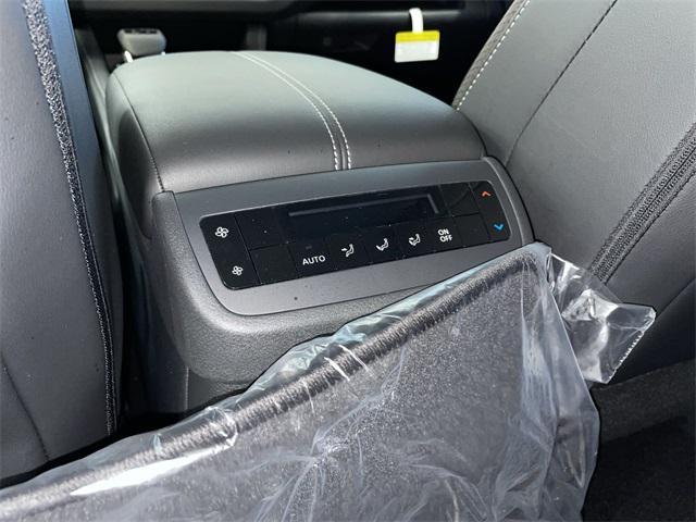 new 2025 Nissan Pathfinder car, priced at $38,809