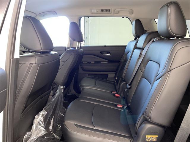 new 2025 Nissan Pathfinder car, priced at $38,809