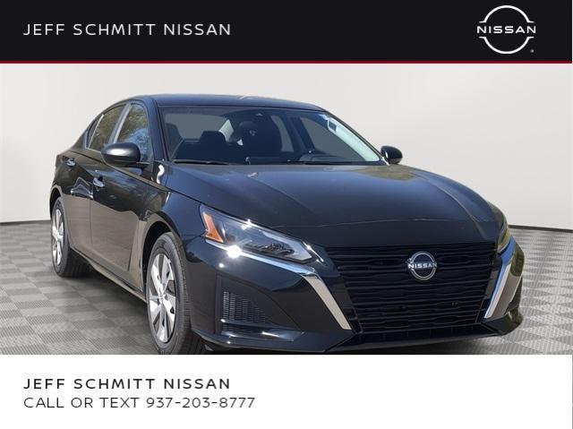 new 2025 Nissan Altima car, priced at $25,552