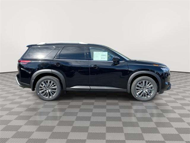 new 2025 Nissan Pathfinder car, priced at $39,840
