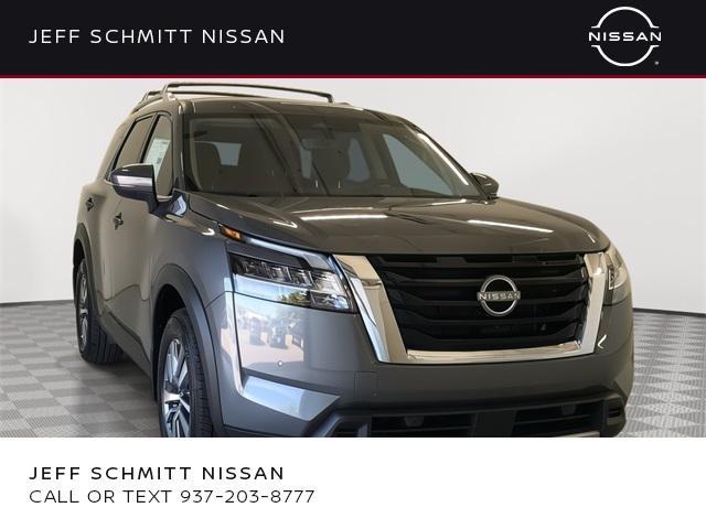 new 2024 Nissan Pathfinder car, priced at $39,987