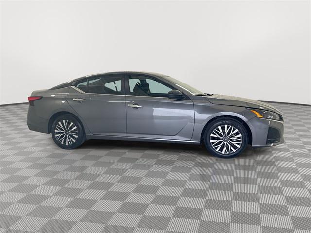 used 2025 Nissan Altima car, priced at $24,980