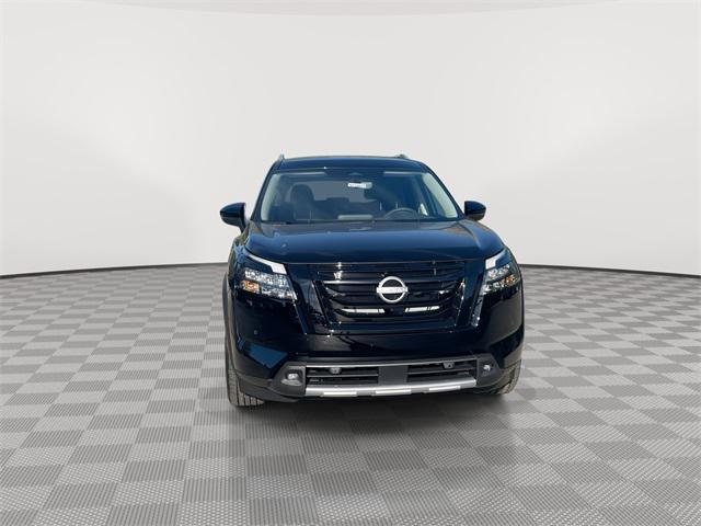 new 2025 Nissan Pathfinder car, priced at $38,367