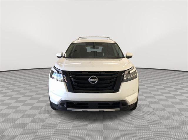 new 2024 Nissan Pathfinder car, priced at $44,087