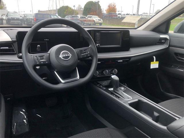 new 2025 Nissan Kicks car, priced at $23,400
