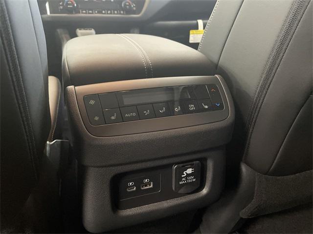 new 2025 Nissan Pathfinder car, priced at $49,454